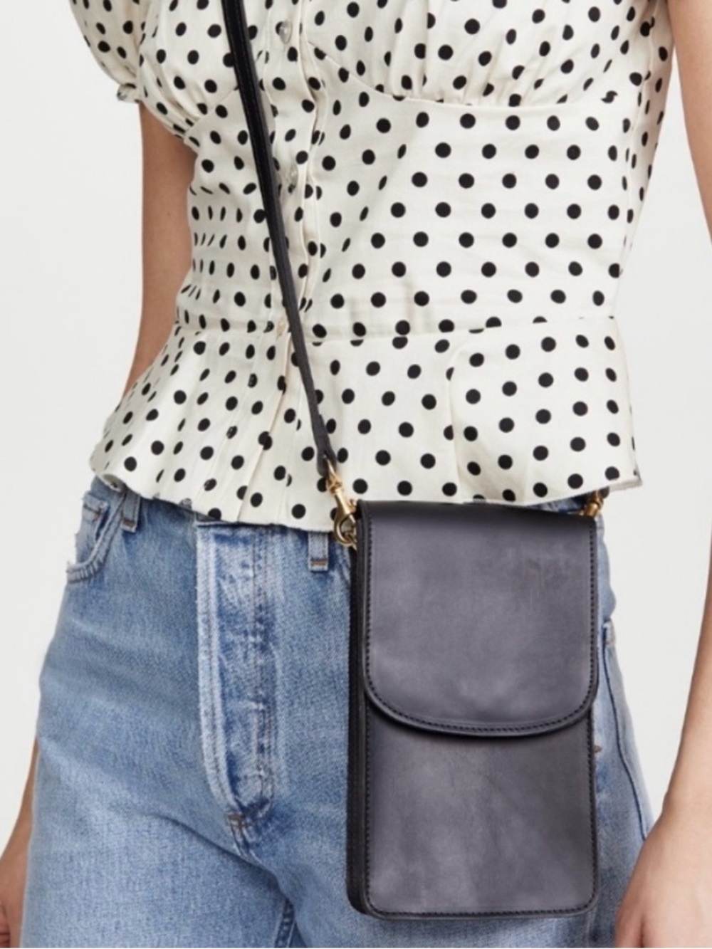 Oliveve Margo Black Leather Crossbody Phone Pouch